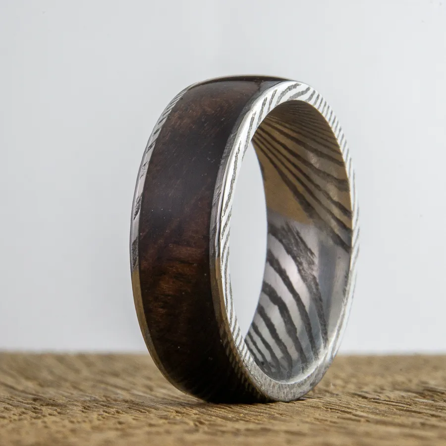Damascus ring with figured walnut