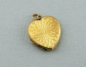 Fine Vintage 9ct Gold Back & Front Heart Locket Pendant