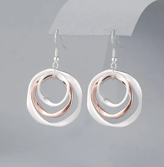 Silver and rose gold short necklace